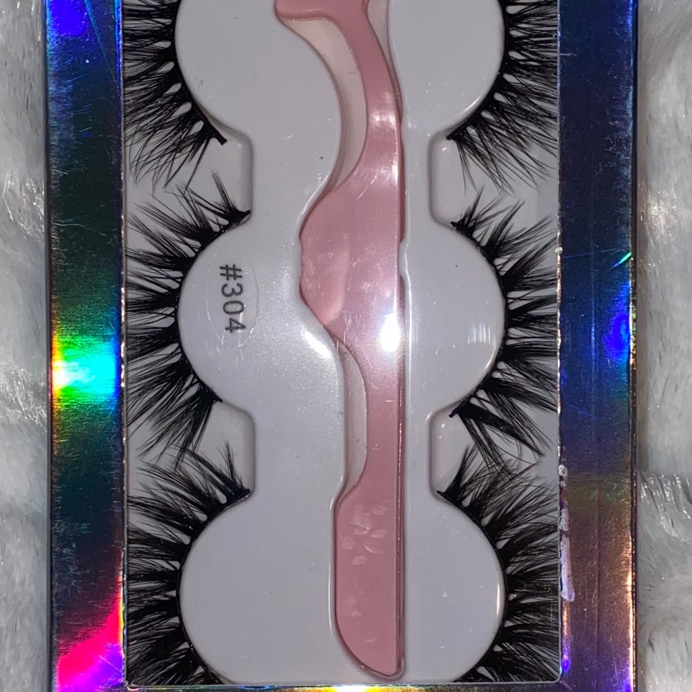Lashes 😊 - Picture 10 of 11